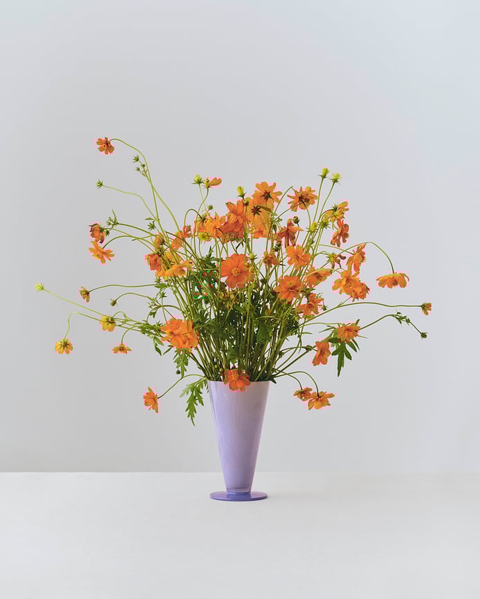 Conical S Stožčasta vaza, svetlo zelena