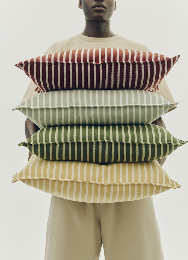 Coussin de jardin Terrazza à rayures 50 x 50 cm, jaune et blanc