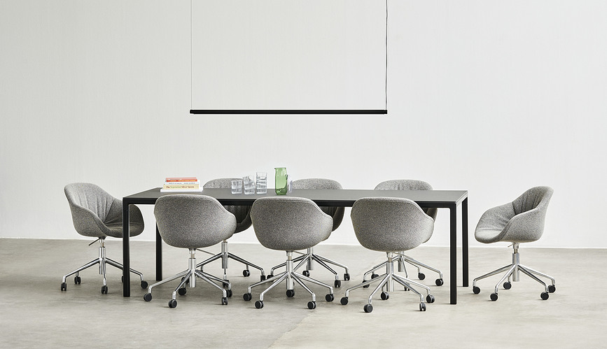 Factor Lampa viseća linearna usmjerena srebrna