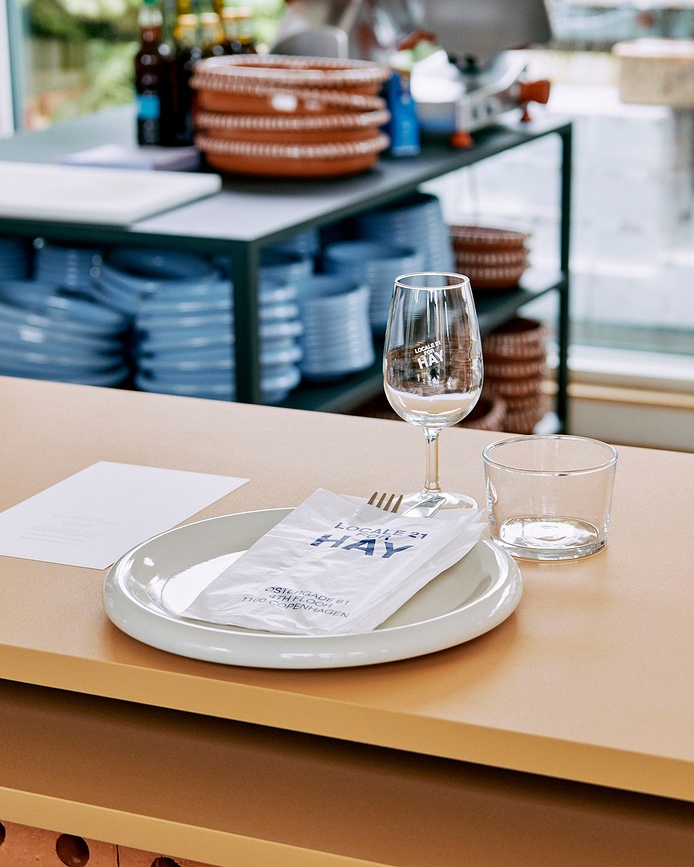 Hay Čaše 360 ml prozirne 4 kom.