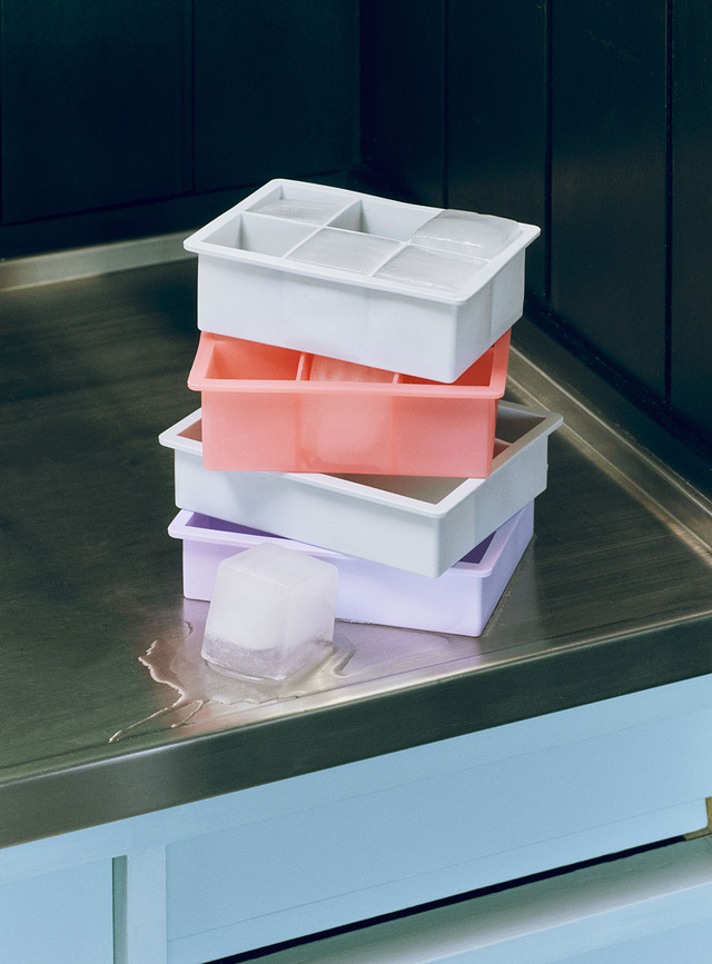 Hay Kalup za Led za četvrtaste kocke svijetlo plavi