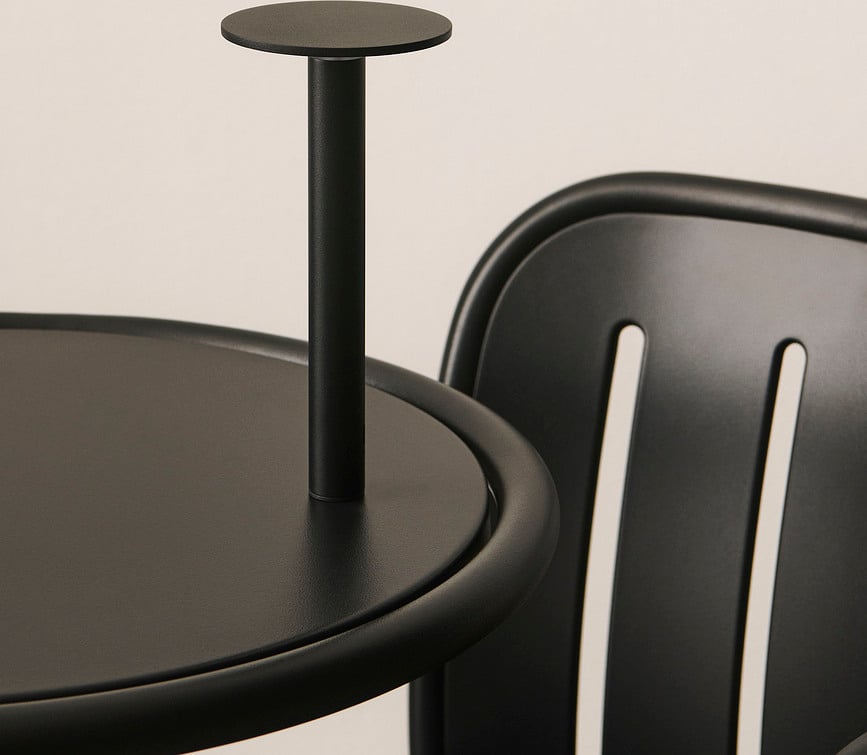 Host Bežična stolna lampa 22 cm tamnocrvena