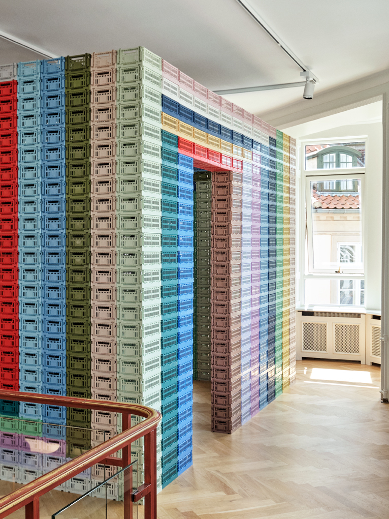 Colour Crate M 26,5x34,5 cm | HAY → NordicNest.pl