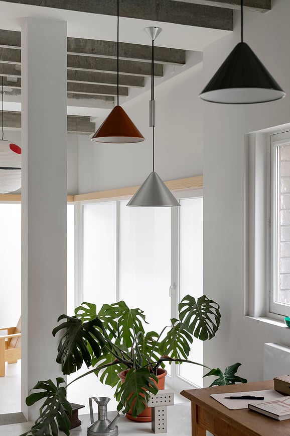 Lámpara colgante regulable Compass 43 cm, plateada