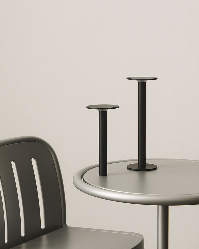 Lámpara de mesa inalámbrica Host 22 cm, rojo oscuro