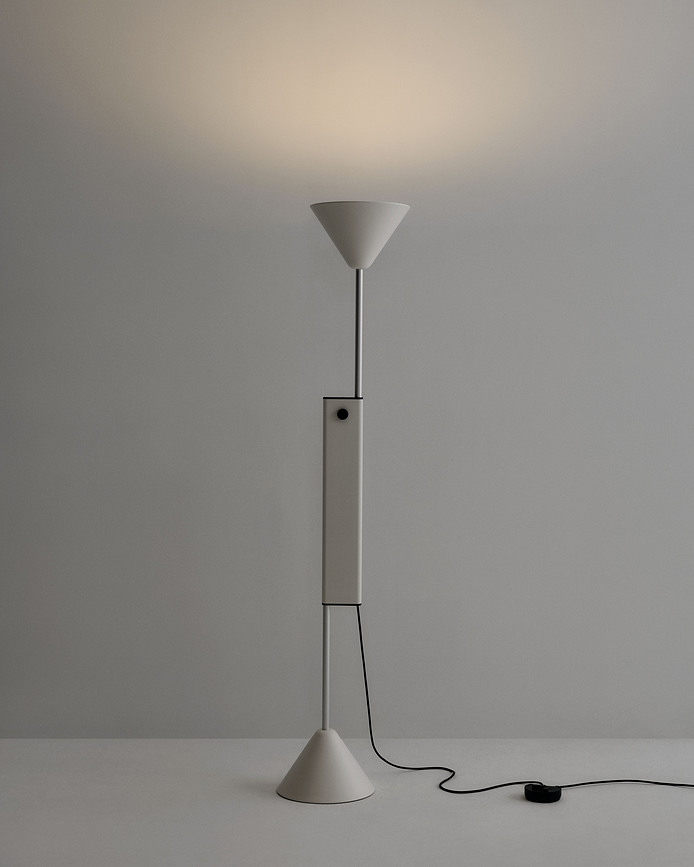 Lámpara de pie Twist con altura regulable, 200 cm, beige