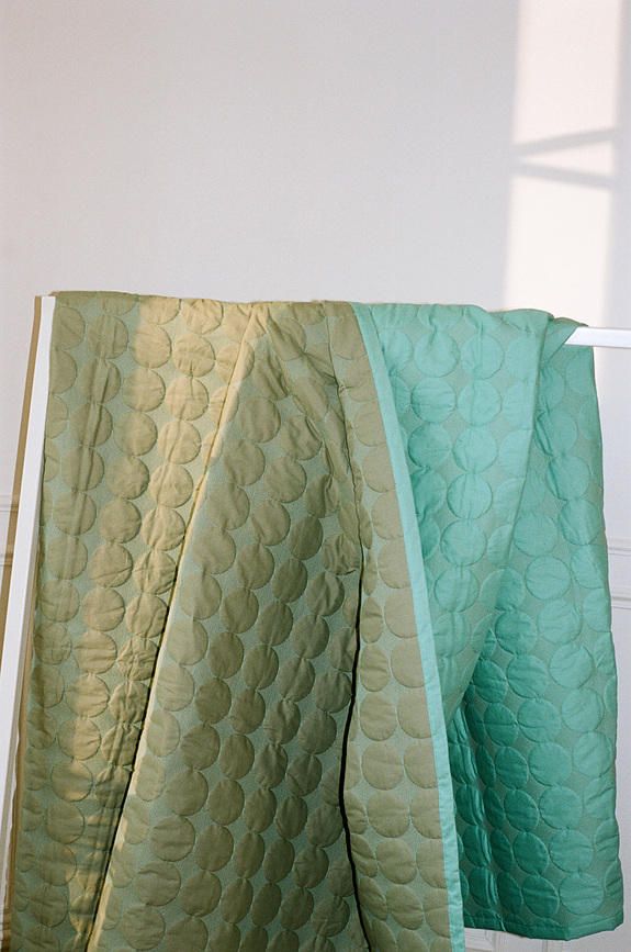 Manta Mega Dot, 235 x 245 cm, azul marino