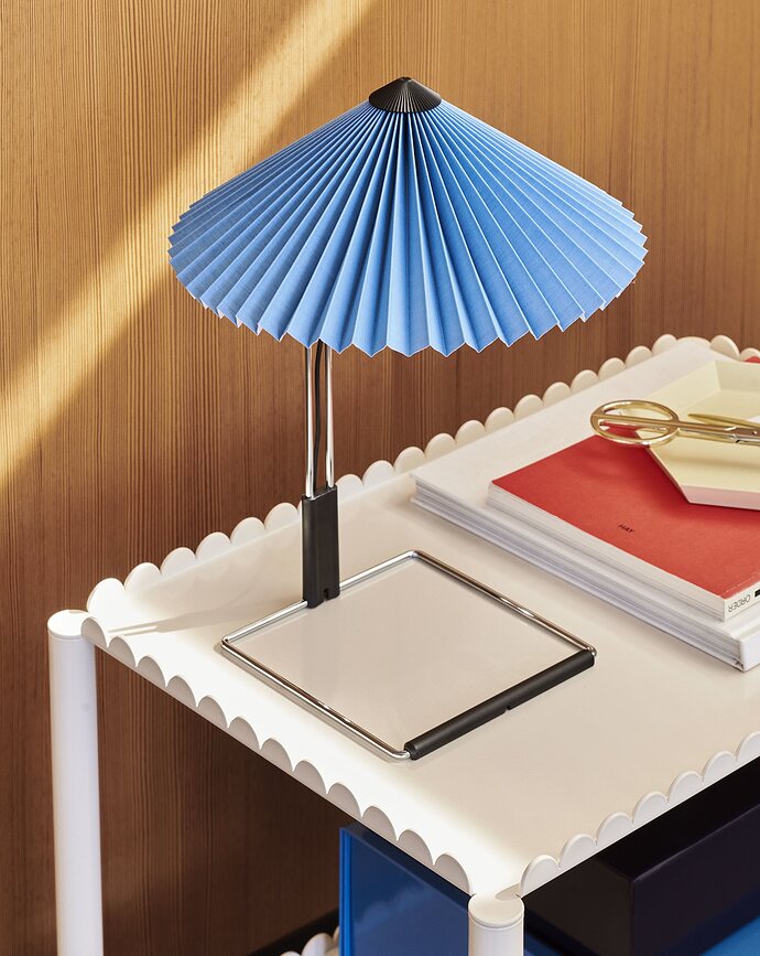 Matin Namizna svetilka, 30 cm, modra, zrcalna