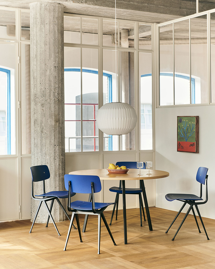 Nelson Angled Sphere Bubble Suspension, L