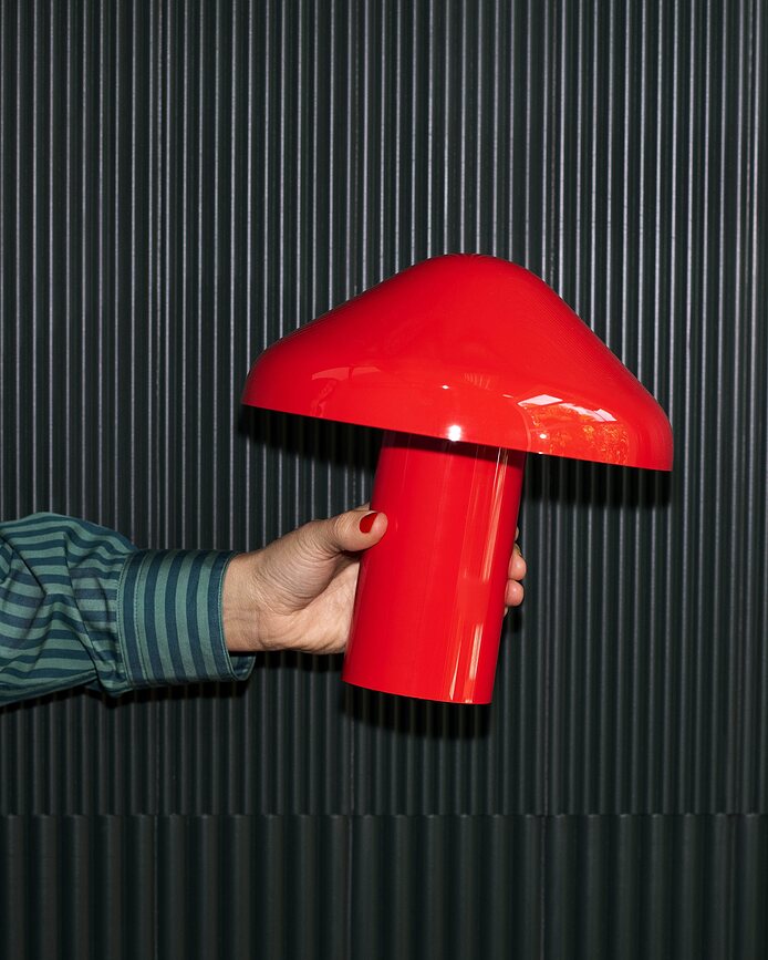 Pao Brezžična svetilka, rdeča