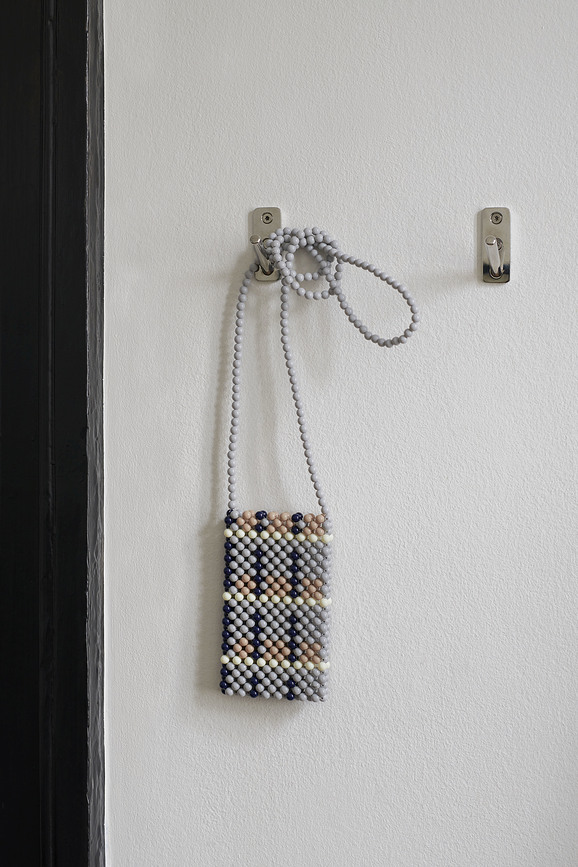 Perla Θήκη Κινητού, λευκό γαλακτερό