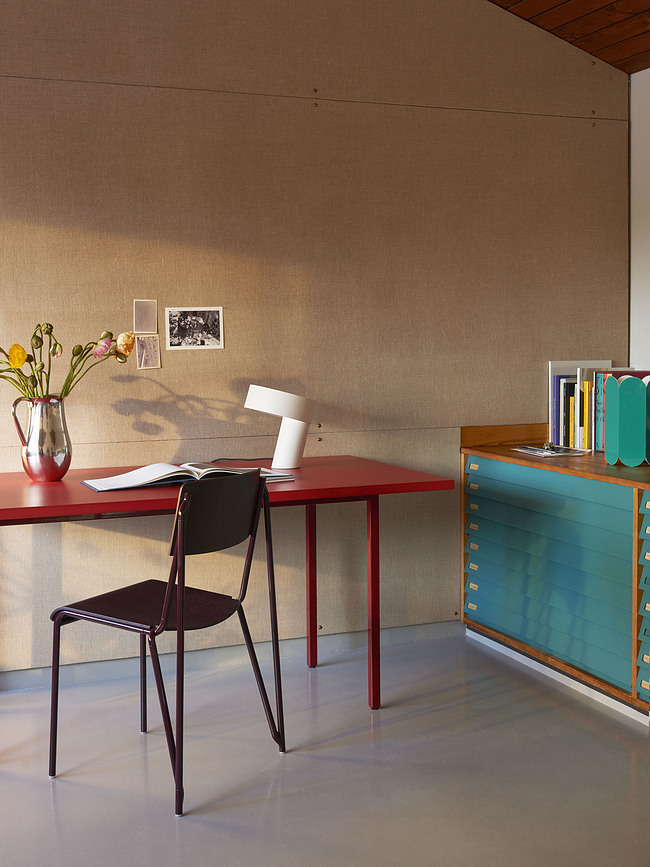 Slant Lampe de Table, noire