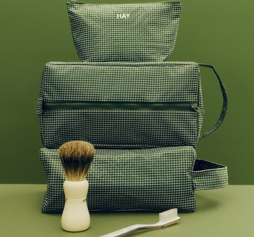 Trousse de toilette Grid M bordeaux