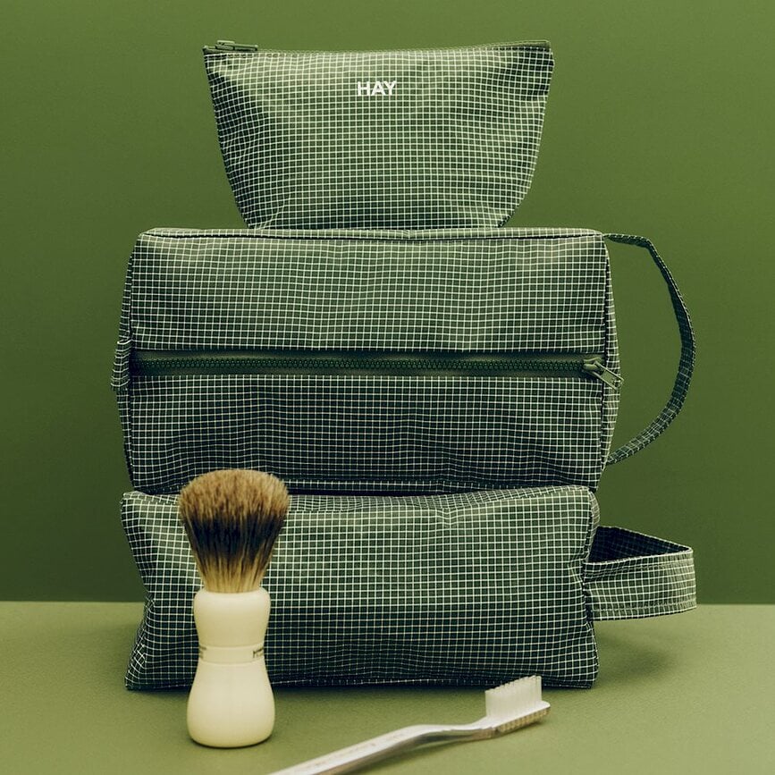 Trousse de toilette Grid Wash M bordeaux