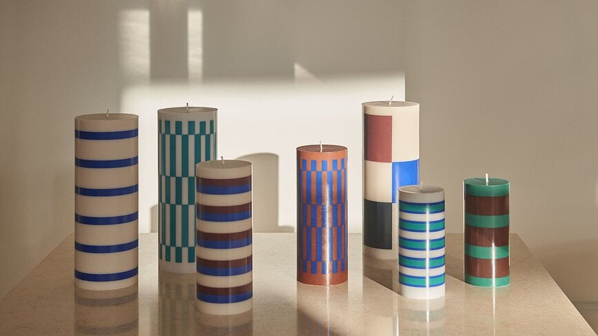 Vela Column grande, bicolor crema y roja