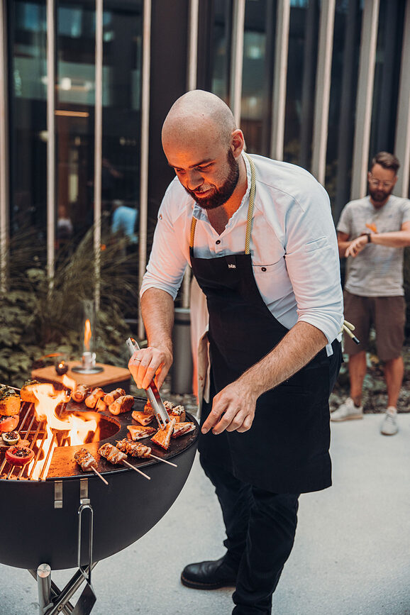 Bowl Ognjište ovalno 85 cm s postoljem