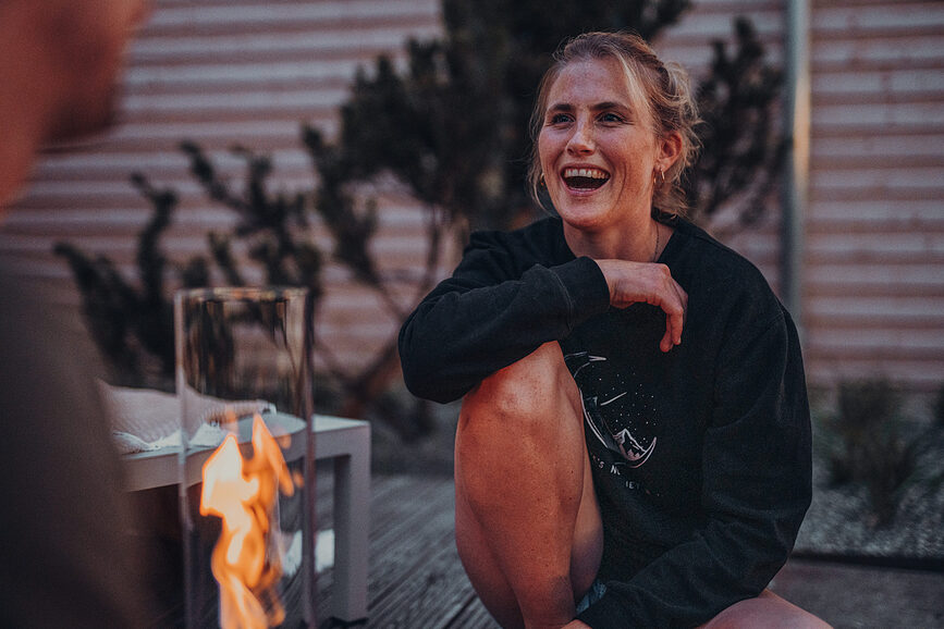 Farol Spin, grande, plateado, con base