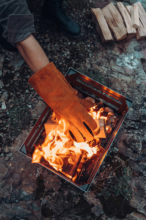 Guanti resistenti al calore Höfats per barbecue e camino
