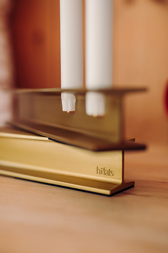 Henry II Κηροπήγιο, μαύρο