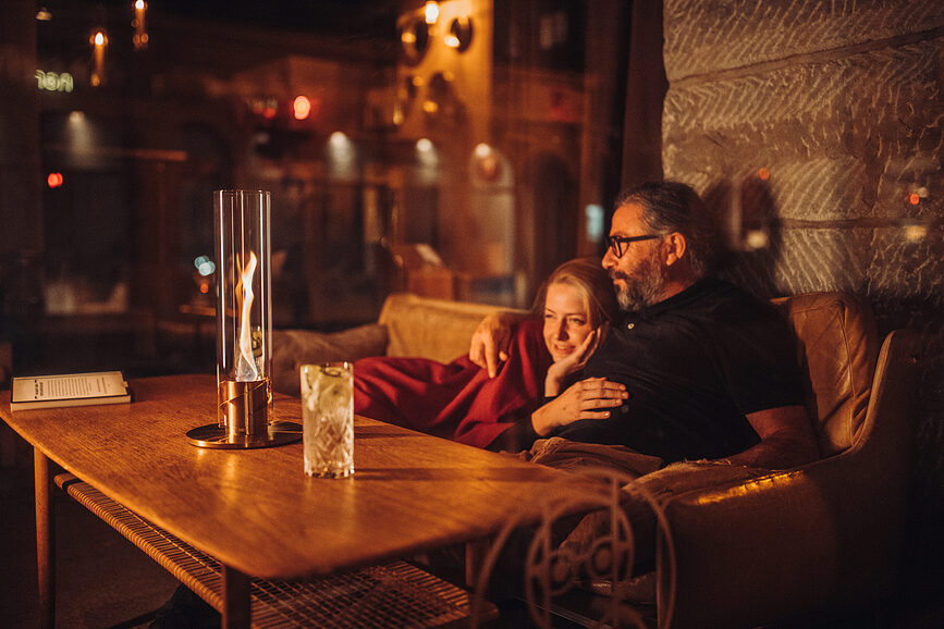 Spin Lampion s podstavkom, majhen, siv