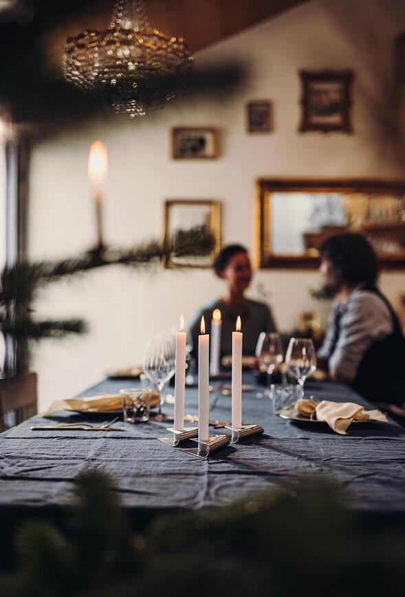 Square Κηροπήγιο, μαύρο