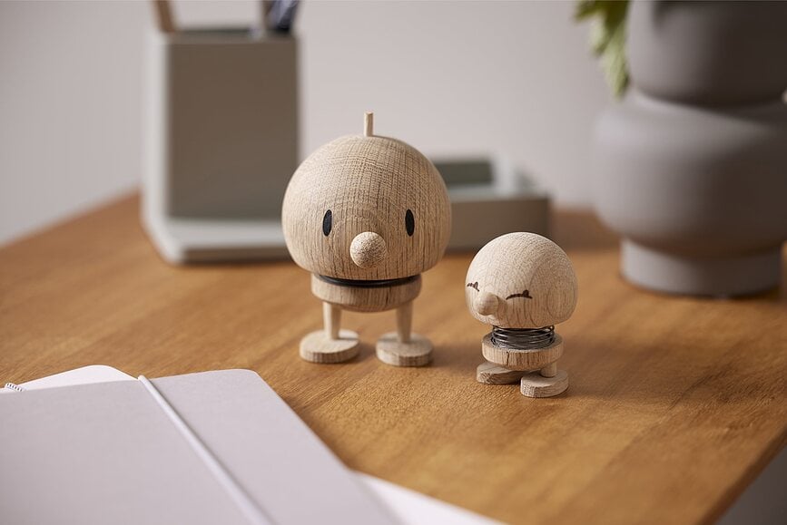 Figura de roble natural Classic Bumble S