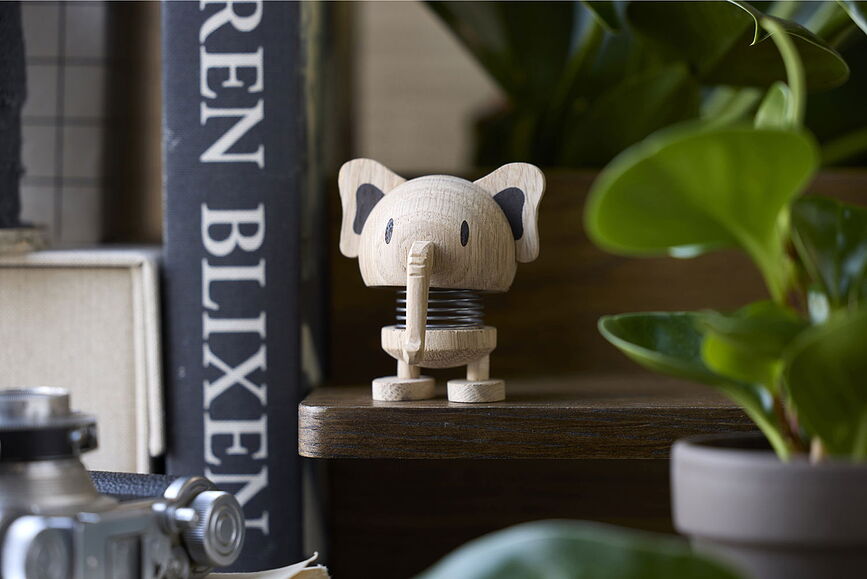 Figura de roble Hoptimist Animal, diseño conejo