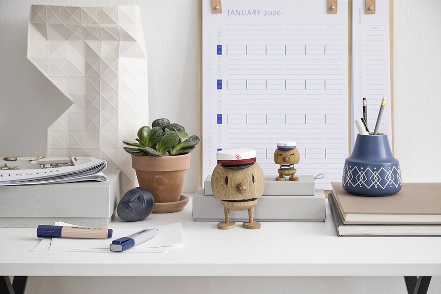 Bumble Student Figurica S, vijolična, hrast