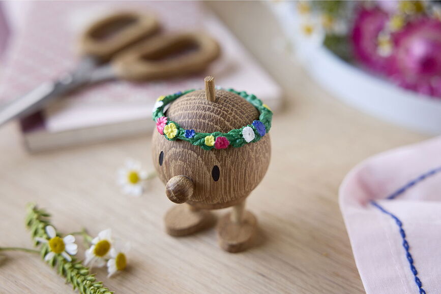 Flower Bumble Figurica S prirodni hrast