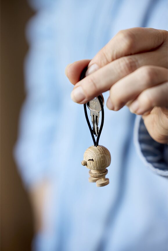 Hoptimist Μπρελόκ Bumble, δρύινο