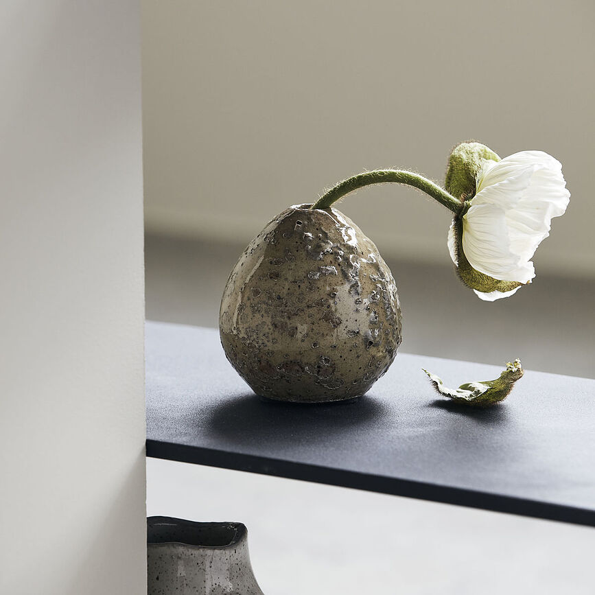 Baby Vase blanc, avec texture sable