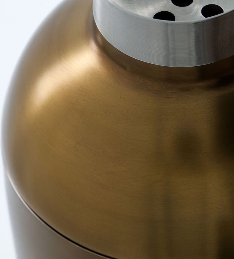 Coctelera Baar, de latón antiguo