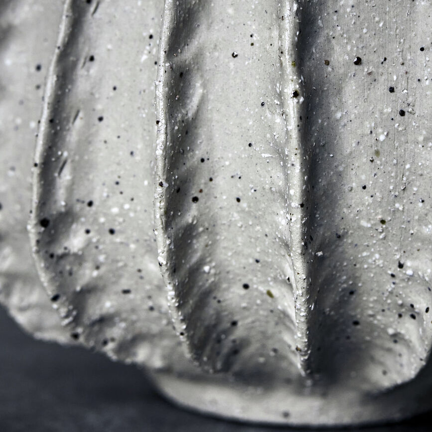 Cubremaceta Shell, 18 cm, gris beige