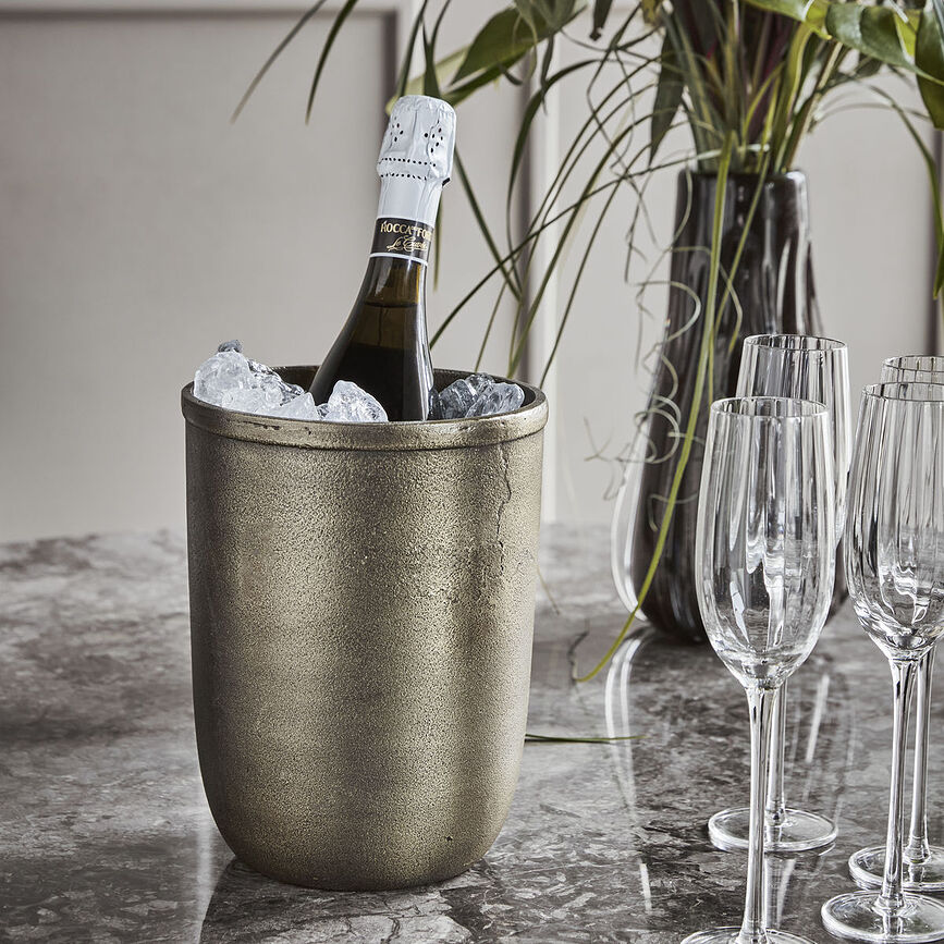 Enfriador de vino de latón antiguo Champtub