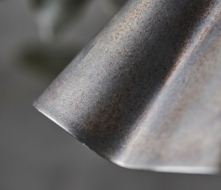 Flola Φωτιστικό Επιτραπέζιο, αντικέ μπρονζέ