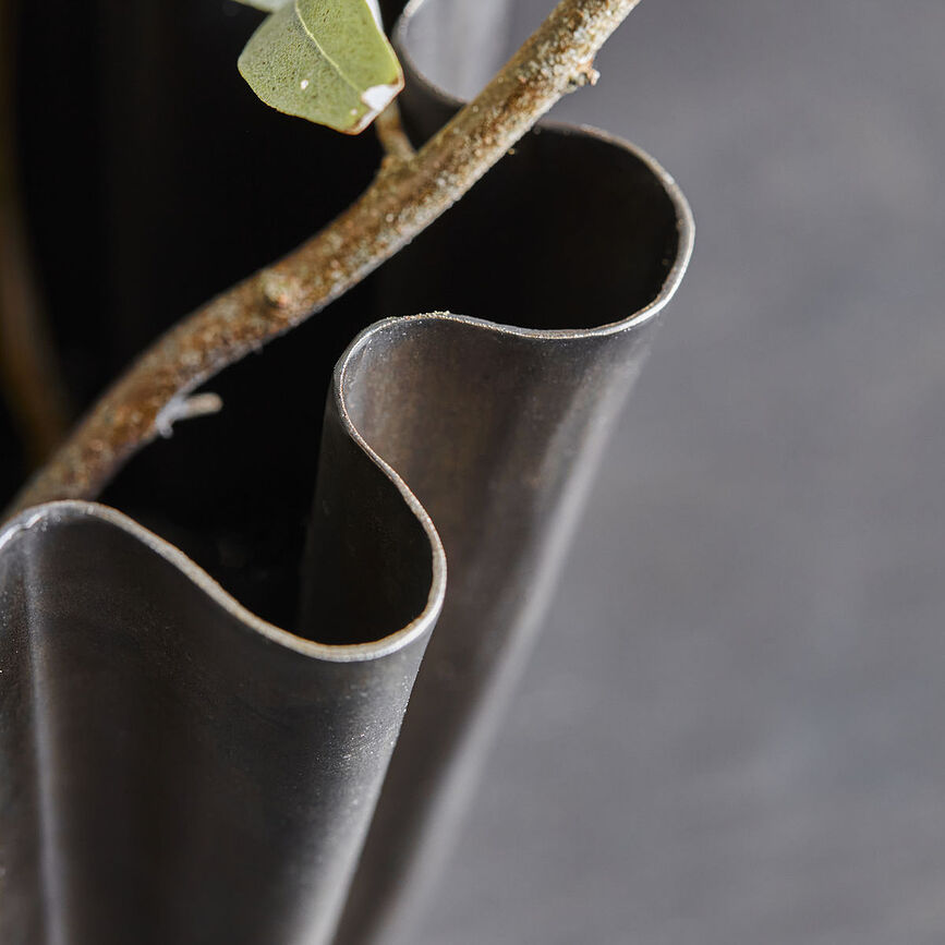 Flood Vase, bronze antique