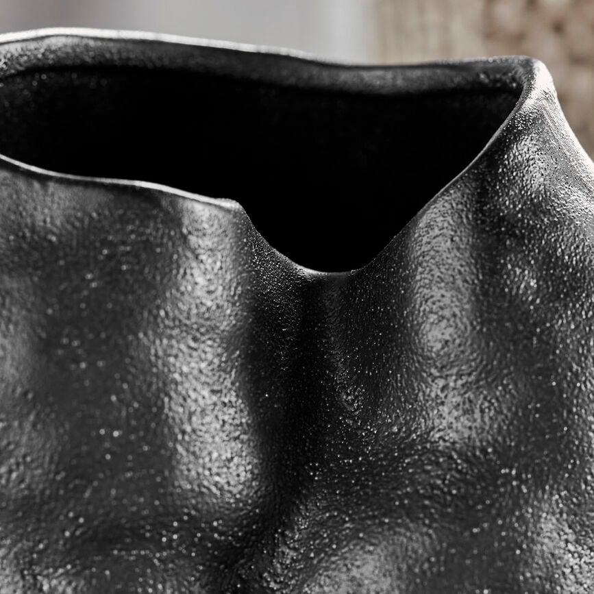 Fomu Vaza 20 cm crna