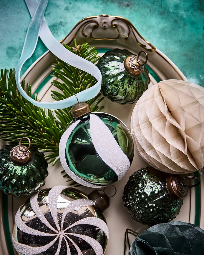 HDTwister Božićne Kuglice zlatno-bijele 4 kom.