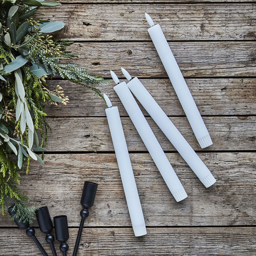 House Doctor LED Sveče, 16 cm, bele, 2 kosa