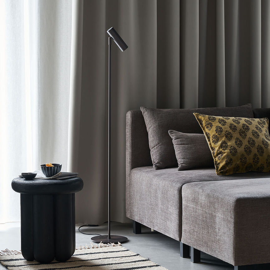 Norm Lampa podna crna