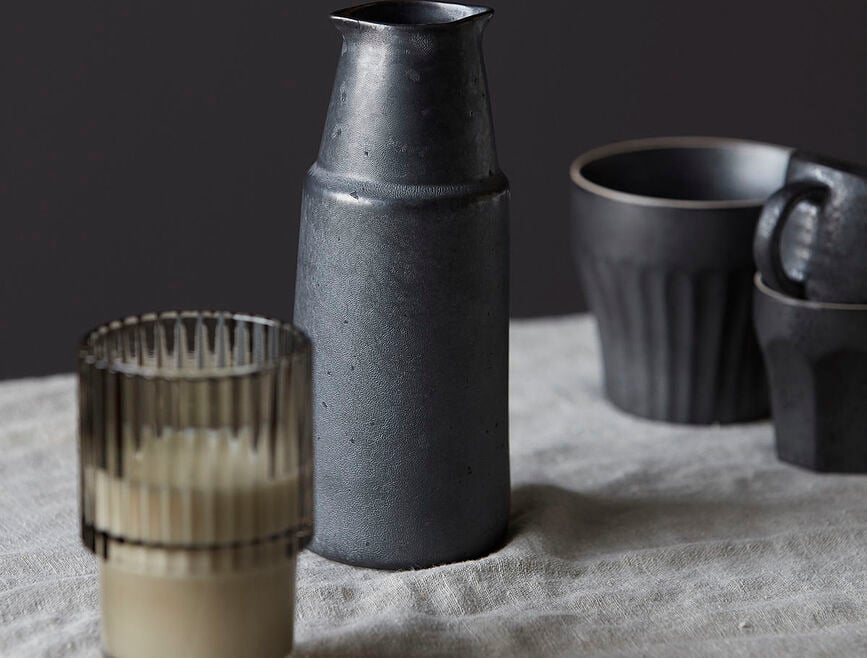 Pion Vrč za vodu sivo-bijeli