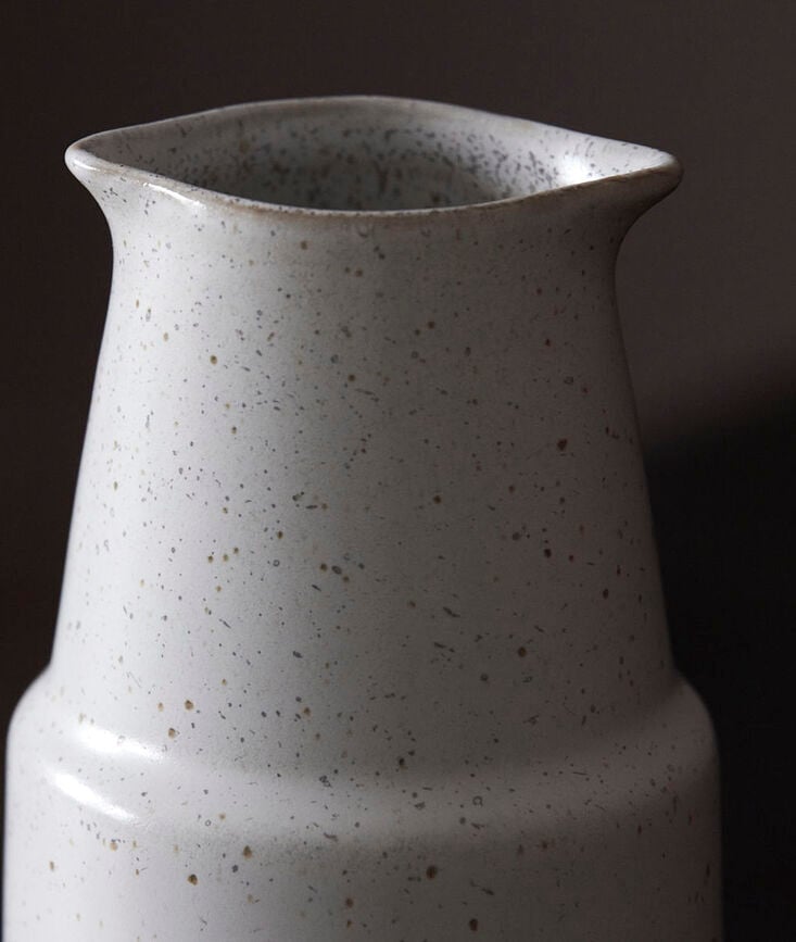 Pion Vrč za vodu sivo-bijeli