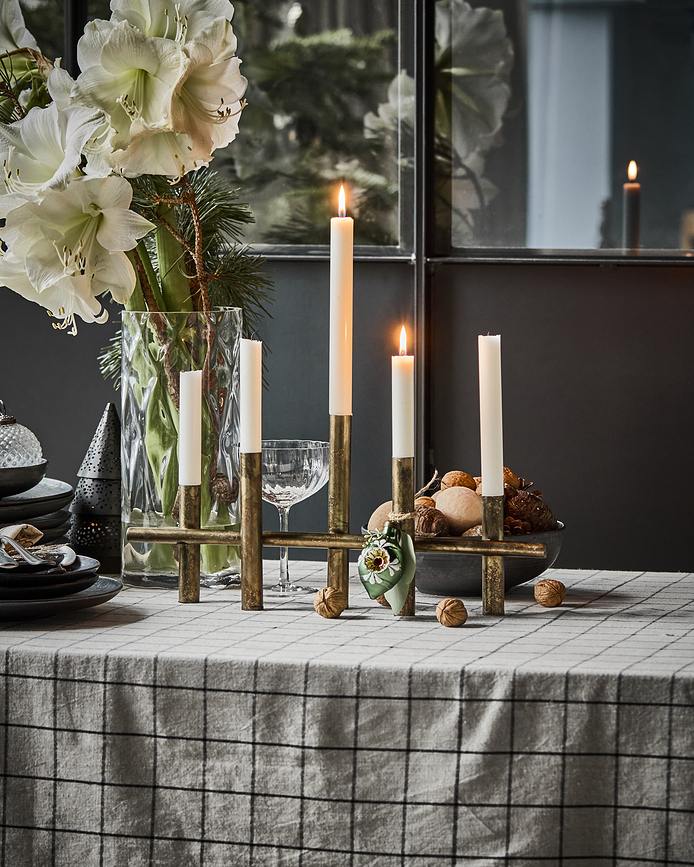 Candelabro de latón HDMaxi45, antiguo