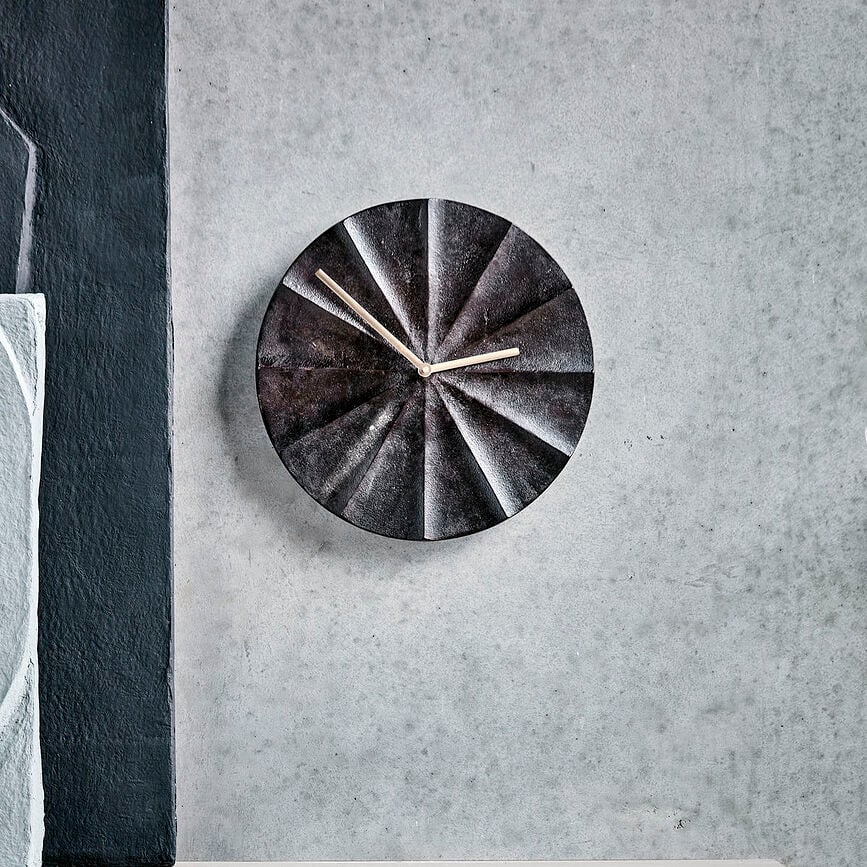 Reloj de pared Show, de latón bronceado