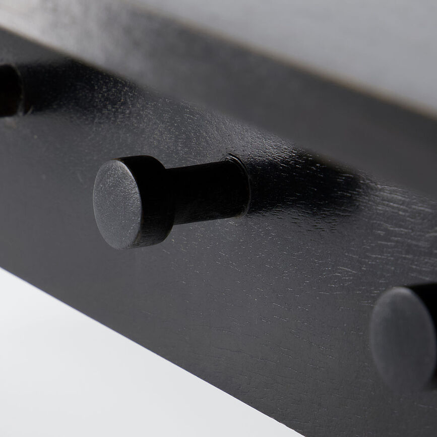 Sate Obešalnik s polico, črn