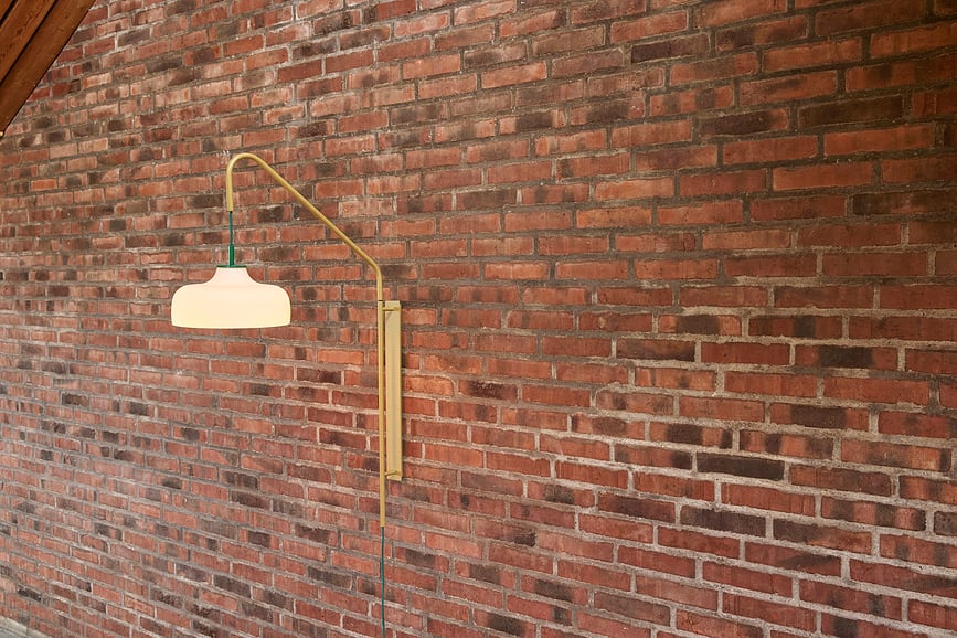 Aplique Current, burdeos