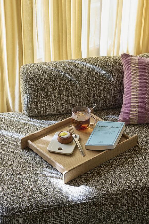 Bandeja para servir y organizador Less, negra