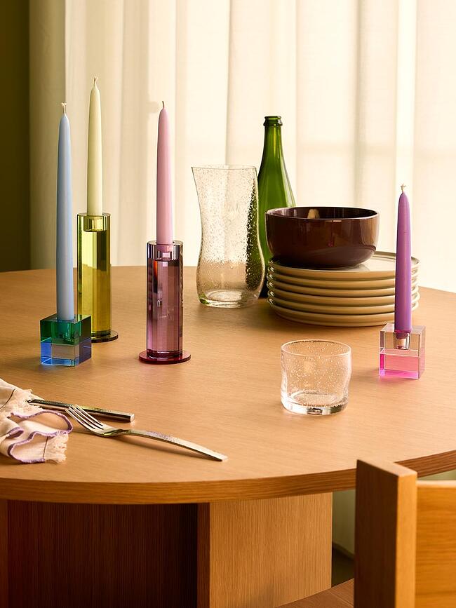 Portavelas para velas clásicas Cut, violetas, 2 unidades