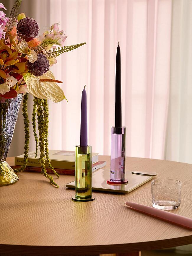 Portavelas para velas clásicas Cut, violetas, 2 unidades