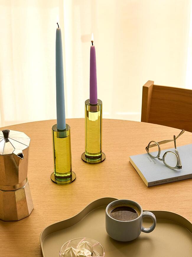 Portavelas para velas clásicas Cut, violetas, 2 unidades